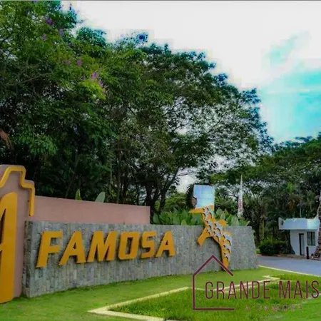 Grande Maison 1 A'Famosa Golf View Near Waterpark L Uitm L Honda L Netflix L Self Check In Alor Gajah Exterior photo