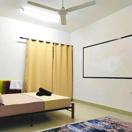 Grande Maison 1 A'Famosa Golf View Near Waterpark L Uitm L Honda L Netflix L Self Check In Alor Gajah Room photo