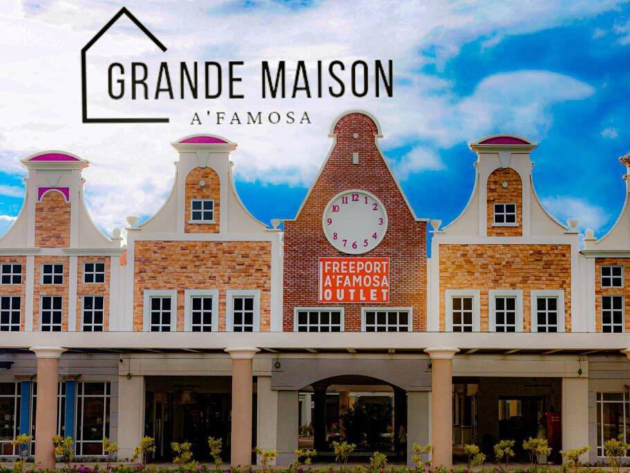 Grande Maison 1 A'famosa Golf View Near Waterpark L Uitm L Honda L Netflix L Self Check In Holiday home Alor Gajah