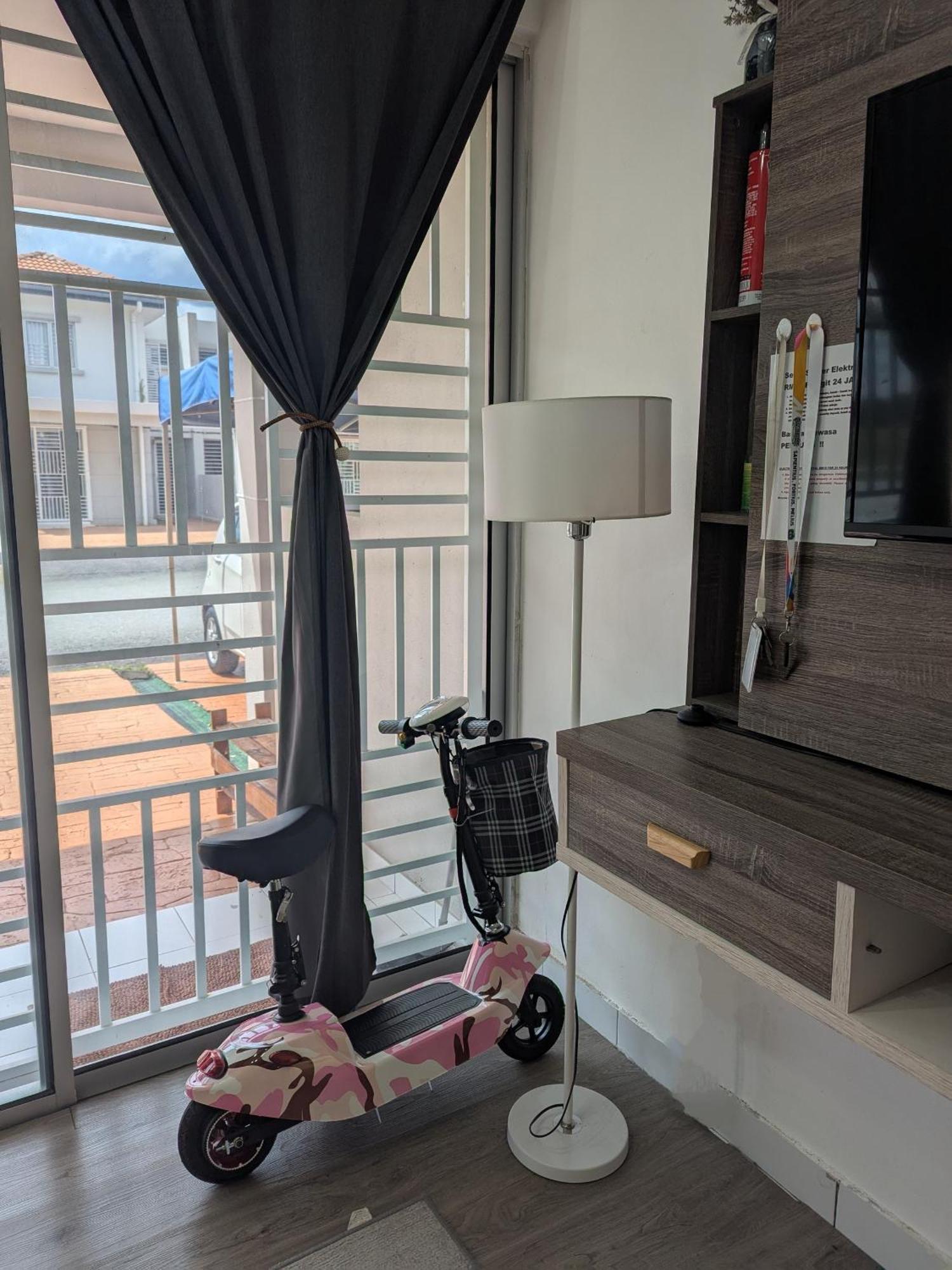 Grande Maison 1 A'famosa Golf View Near Waterpark L Uitm L Honda L Netflix L Self Check In * Alor Gajah